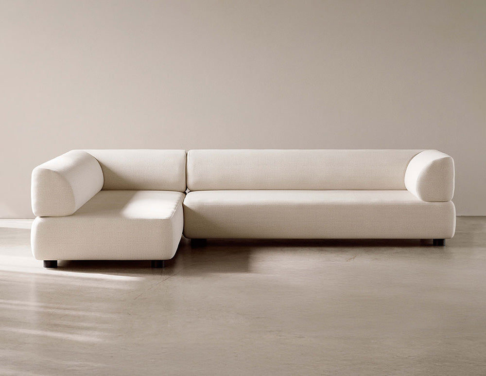Bolder Sofa in Arc Frame Sofa gross