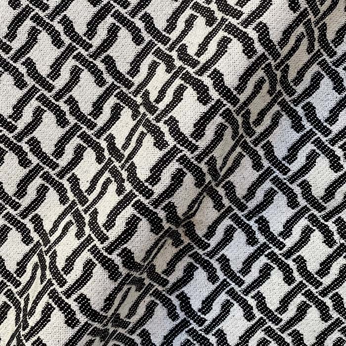 Cushion Fabric Detail Maze