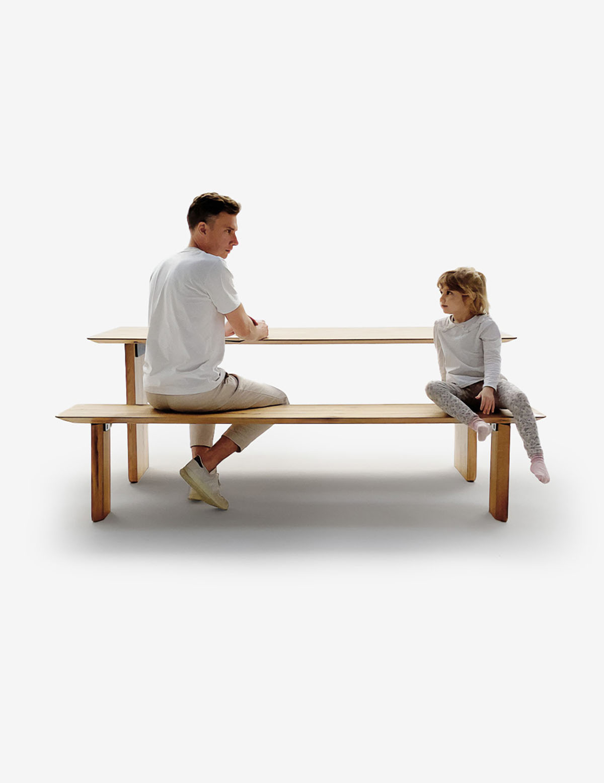 Esstisch Hellen, Passende Sitzbänke