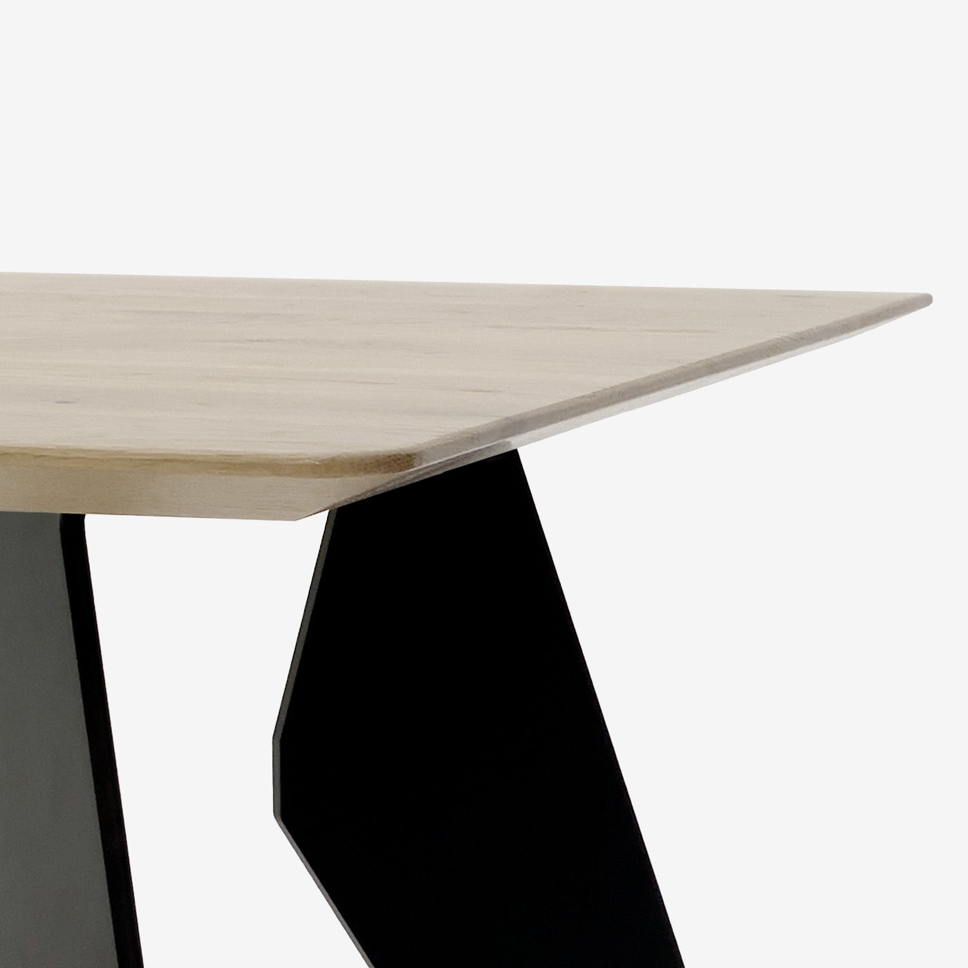 Esstisch Hoogland Schwarz Milk Detail