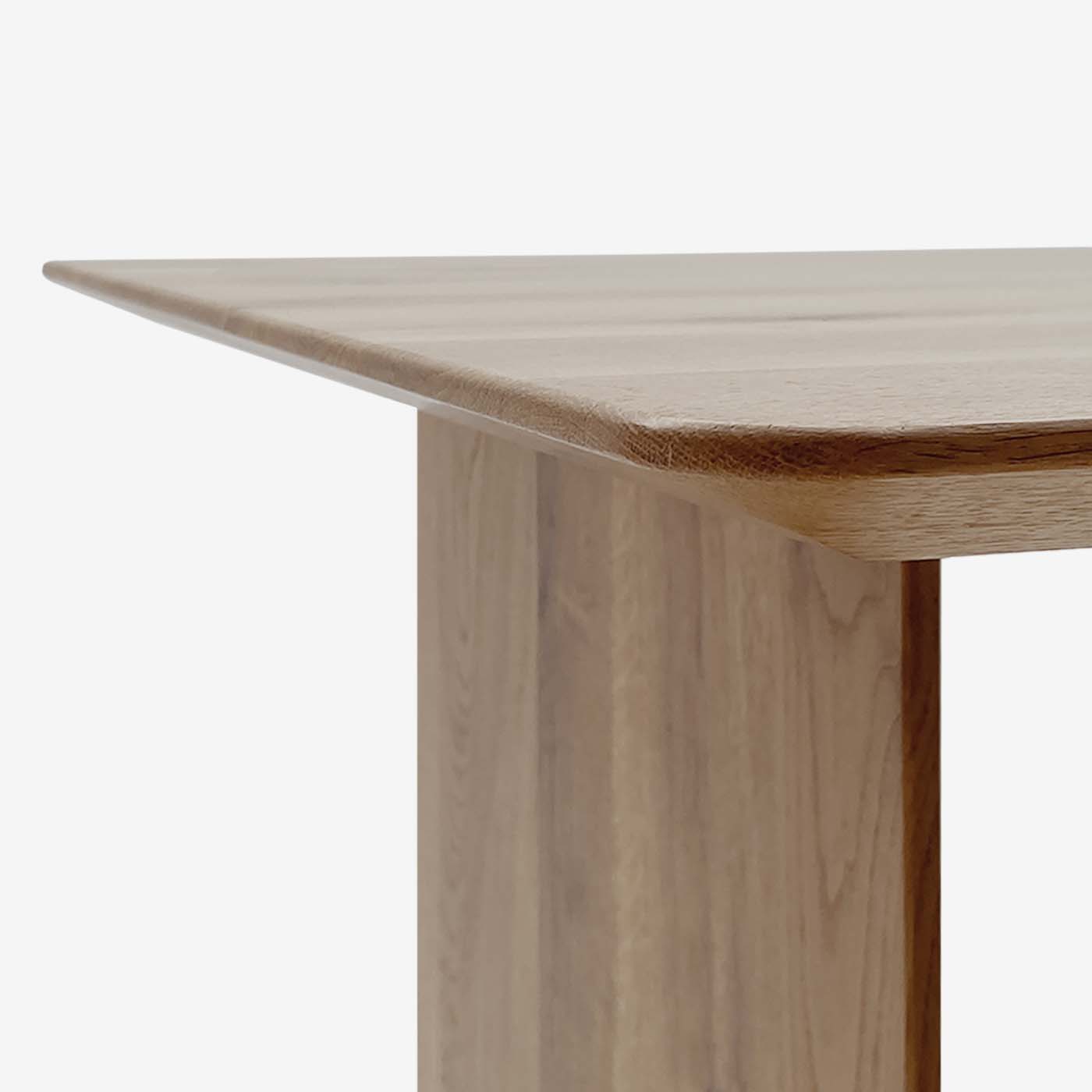 Hellen Dining Table