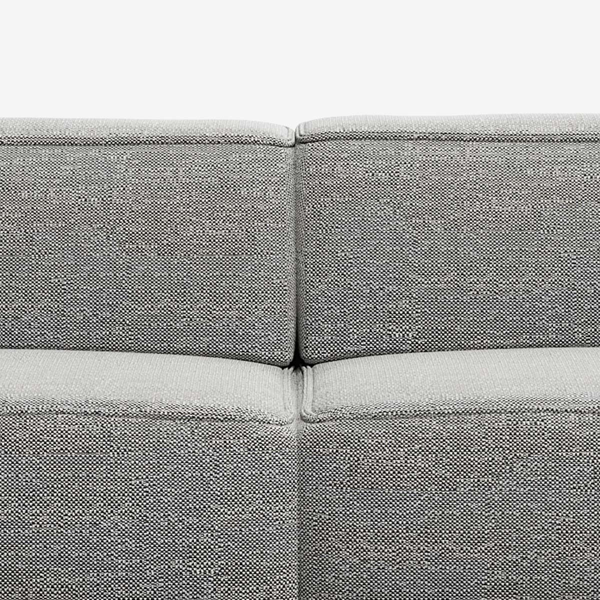 Meester Sofa 2 Module Savant Zinc Detail