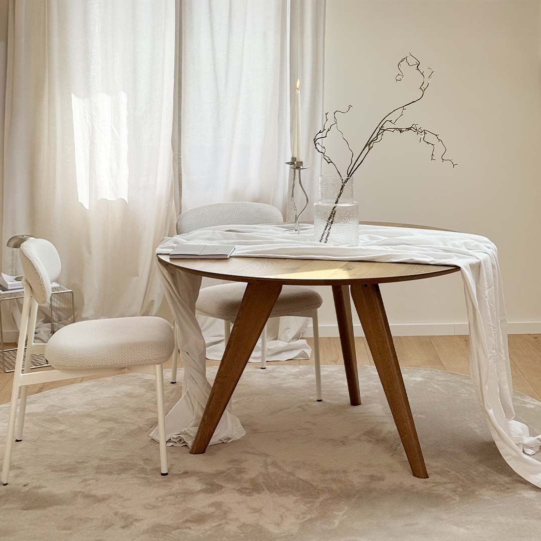 One House by you - Hielke Rund Esstisch