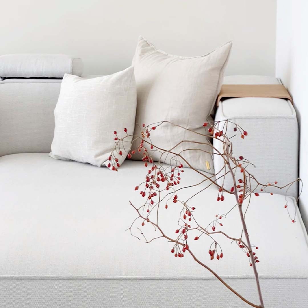 One House by you - Meester Sofa in Savant Whisper