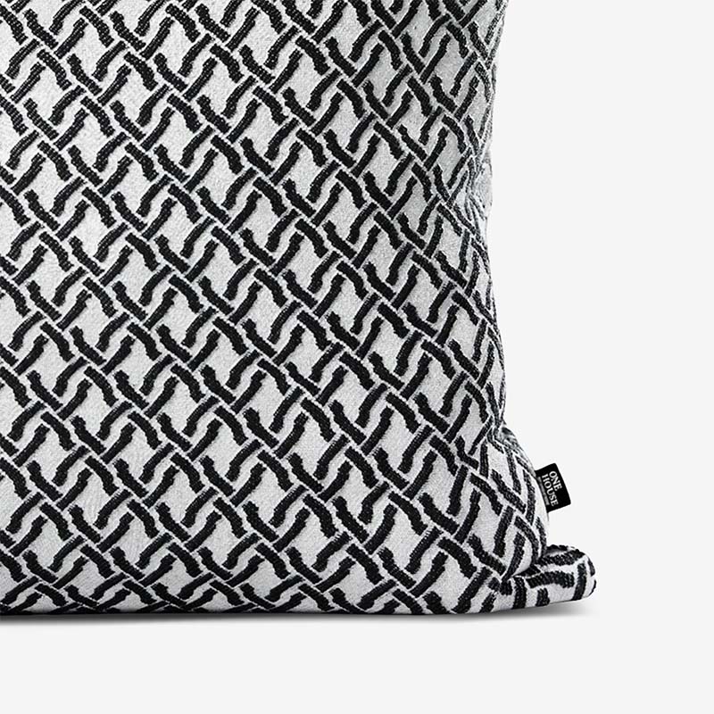 Decorative Cushion Details Maze