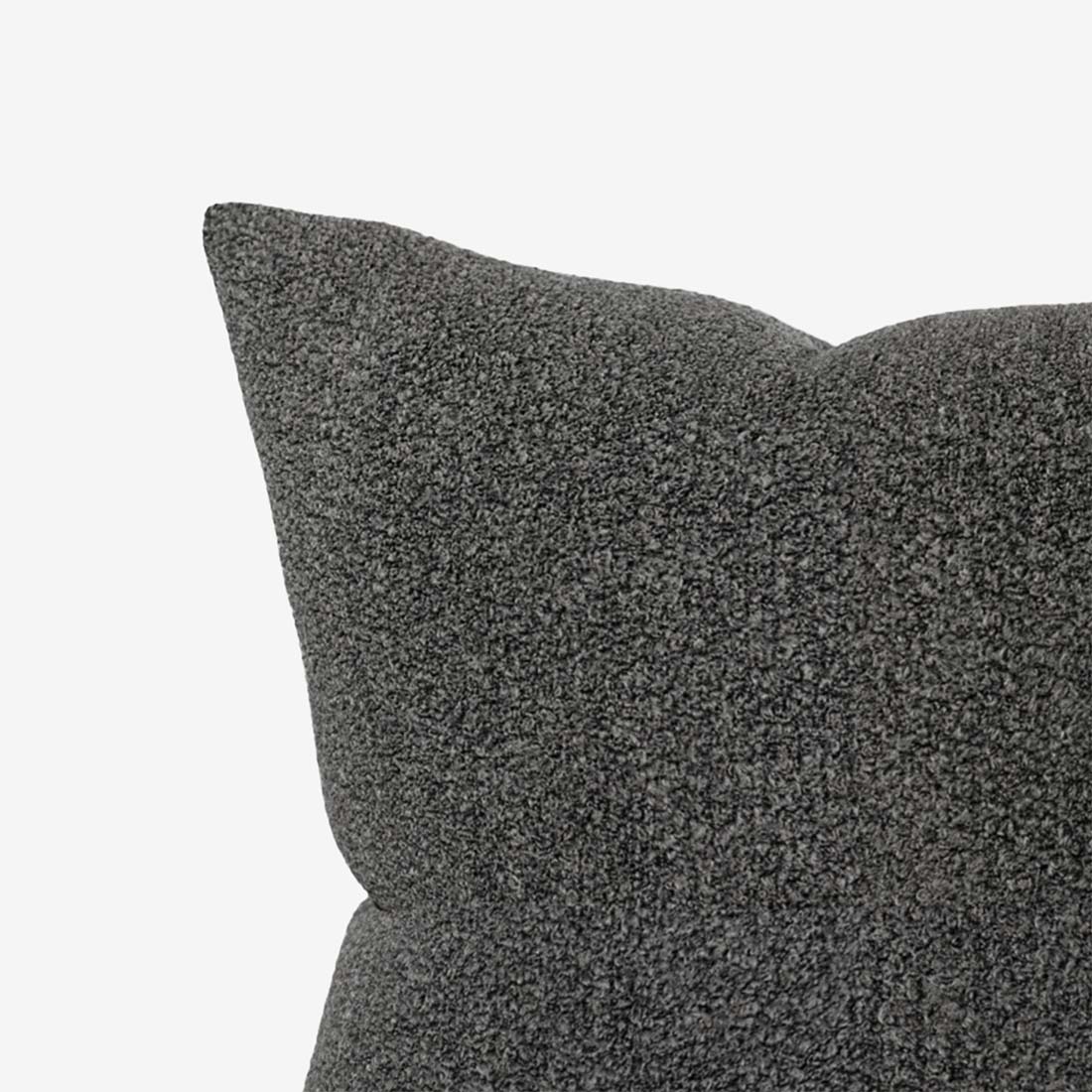 Decorative Cushion Teddy Grey Detail