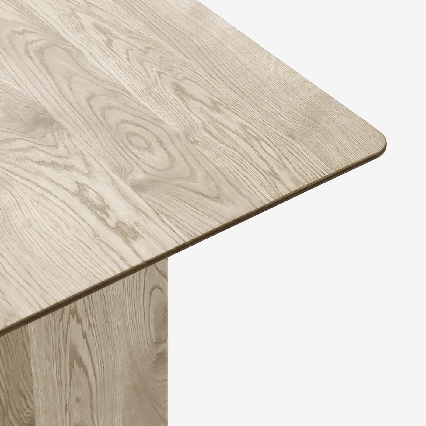 Hellen Seating Bench