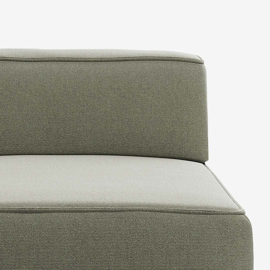 Meester Divan Groß Links