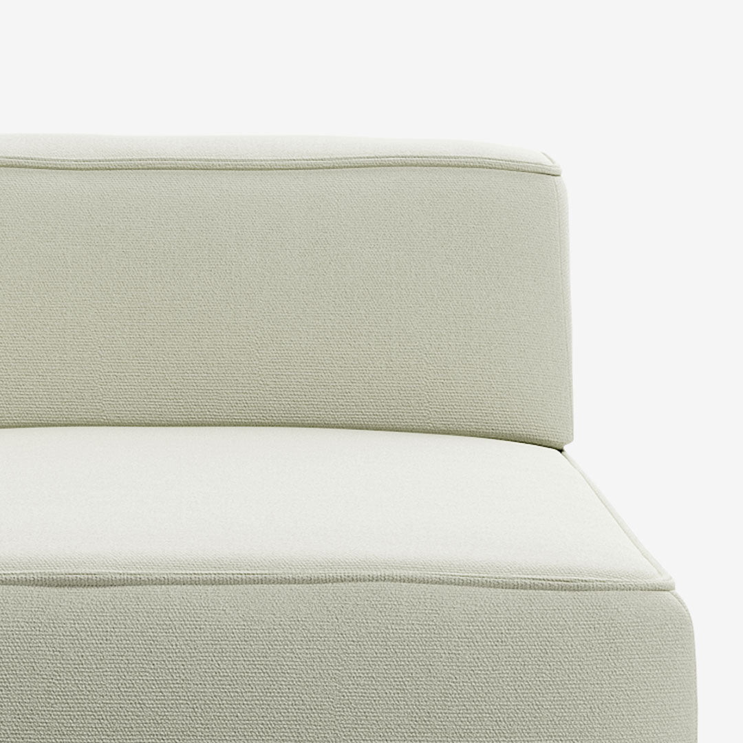 Meester Divan Groß Links