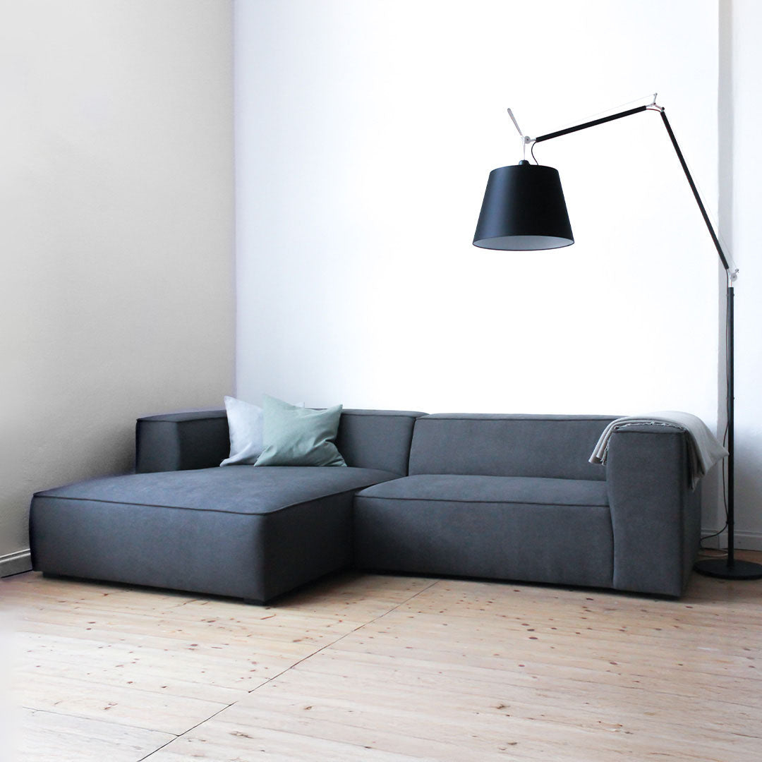 One House by you Kundenfoto Meester Sofa, 274x165 cm, Nantes Sooty